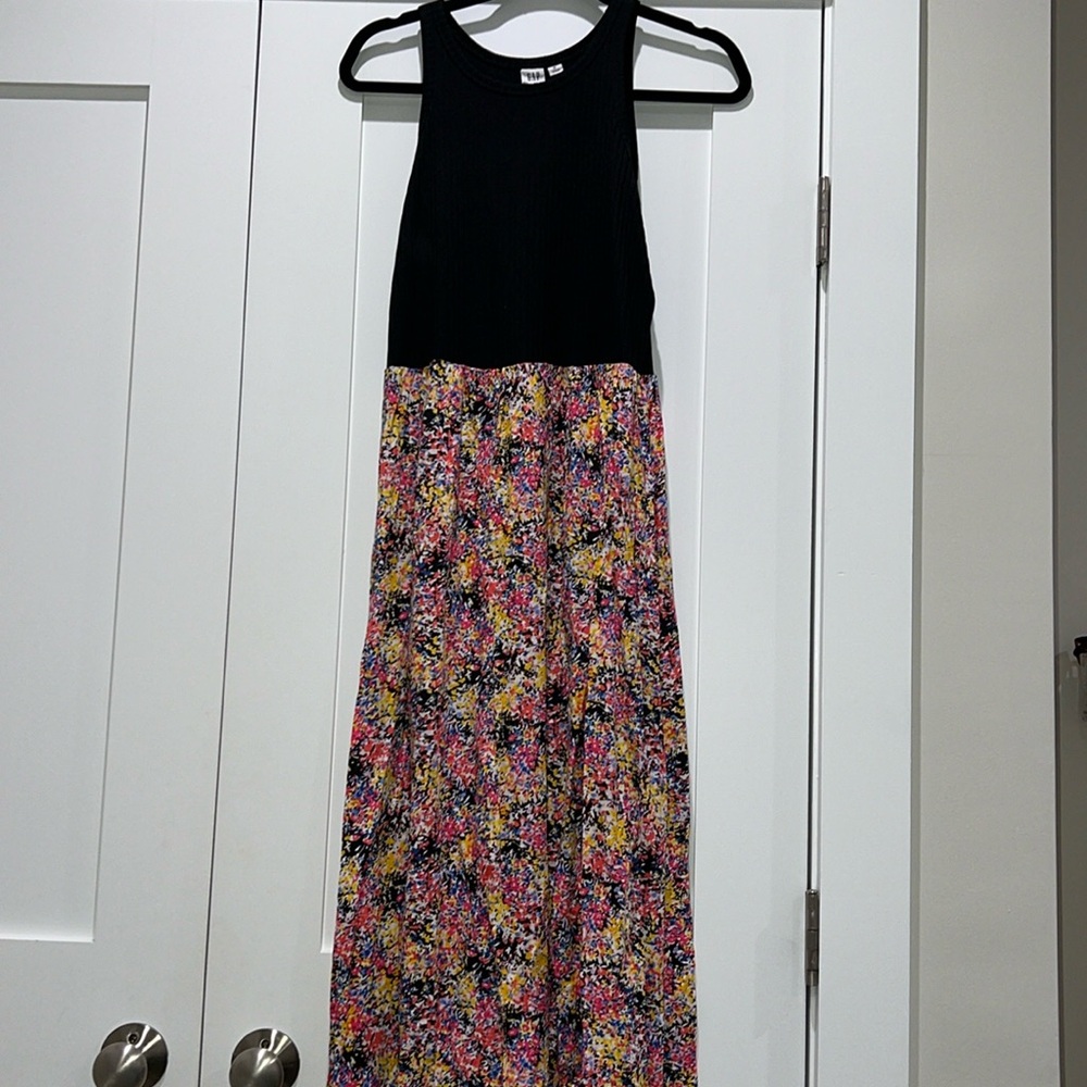 Gap midi dress size medium